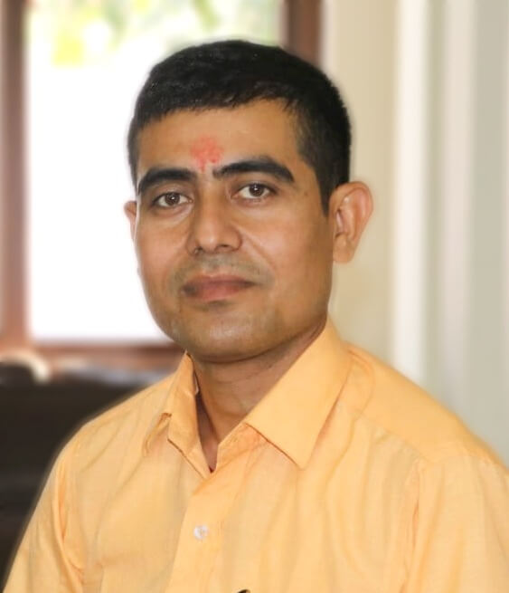 दिल बहादुर केसी (प्रियास्मृति ढकाल)