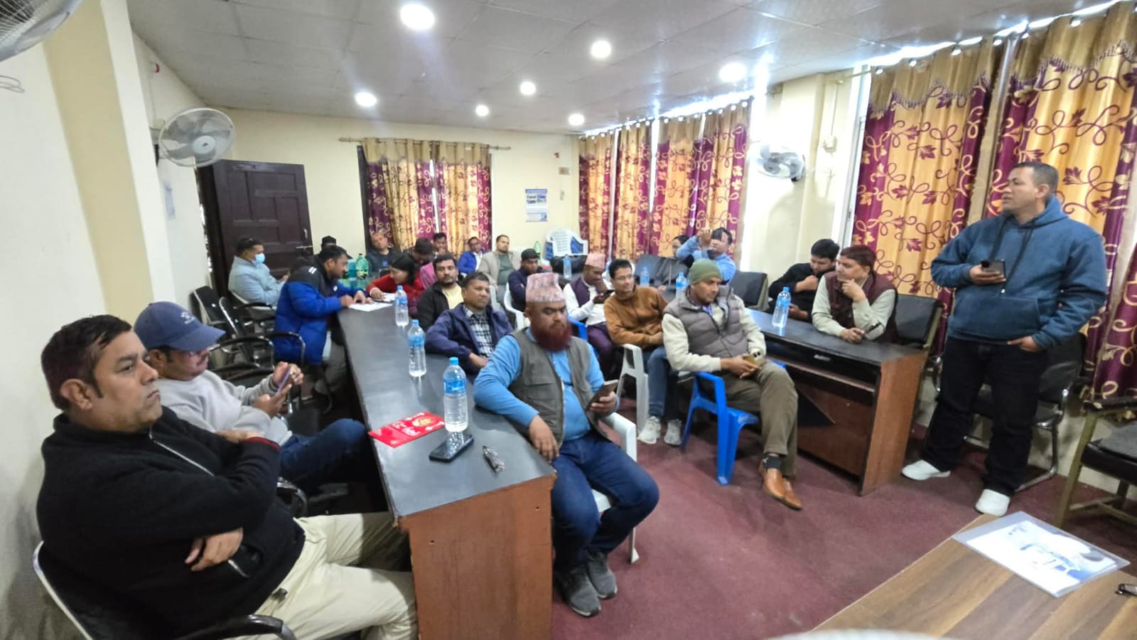 'आमसञ्चार माध्यम र आचारसंहिता कार्यान्वयन' अन्तरक्रिया कार्यक्रममा सहभागी पत्रकारहरु